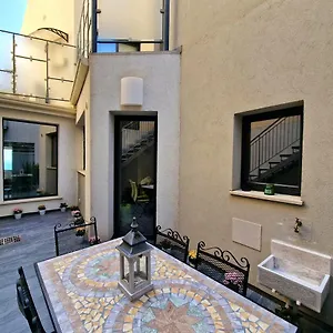 Apartment The White Domus, Taormina