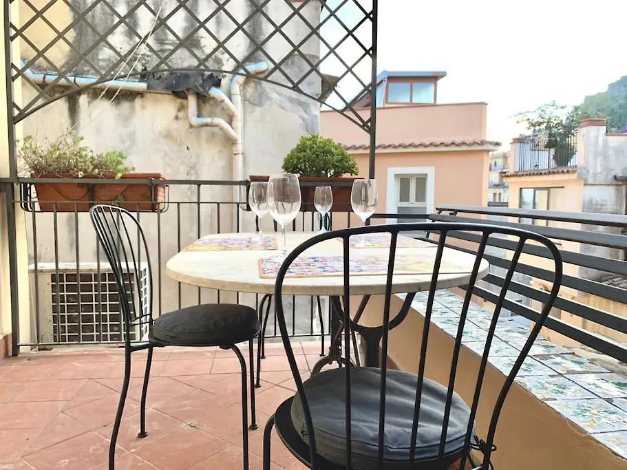 A Due Passi Dal Teatro Apartment Taormina