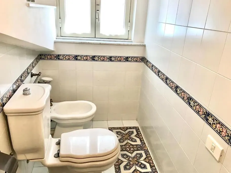 A Due Passi Dal Teatro Apartment Taormina 0*,