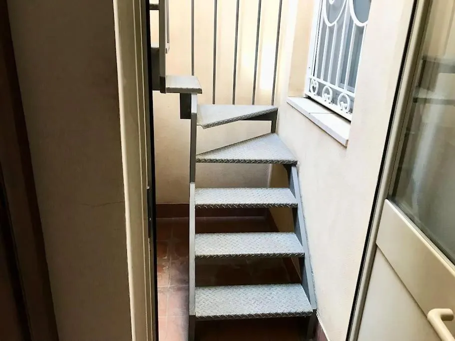 A Due Passi Dal Teatro Apartment Taormina